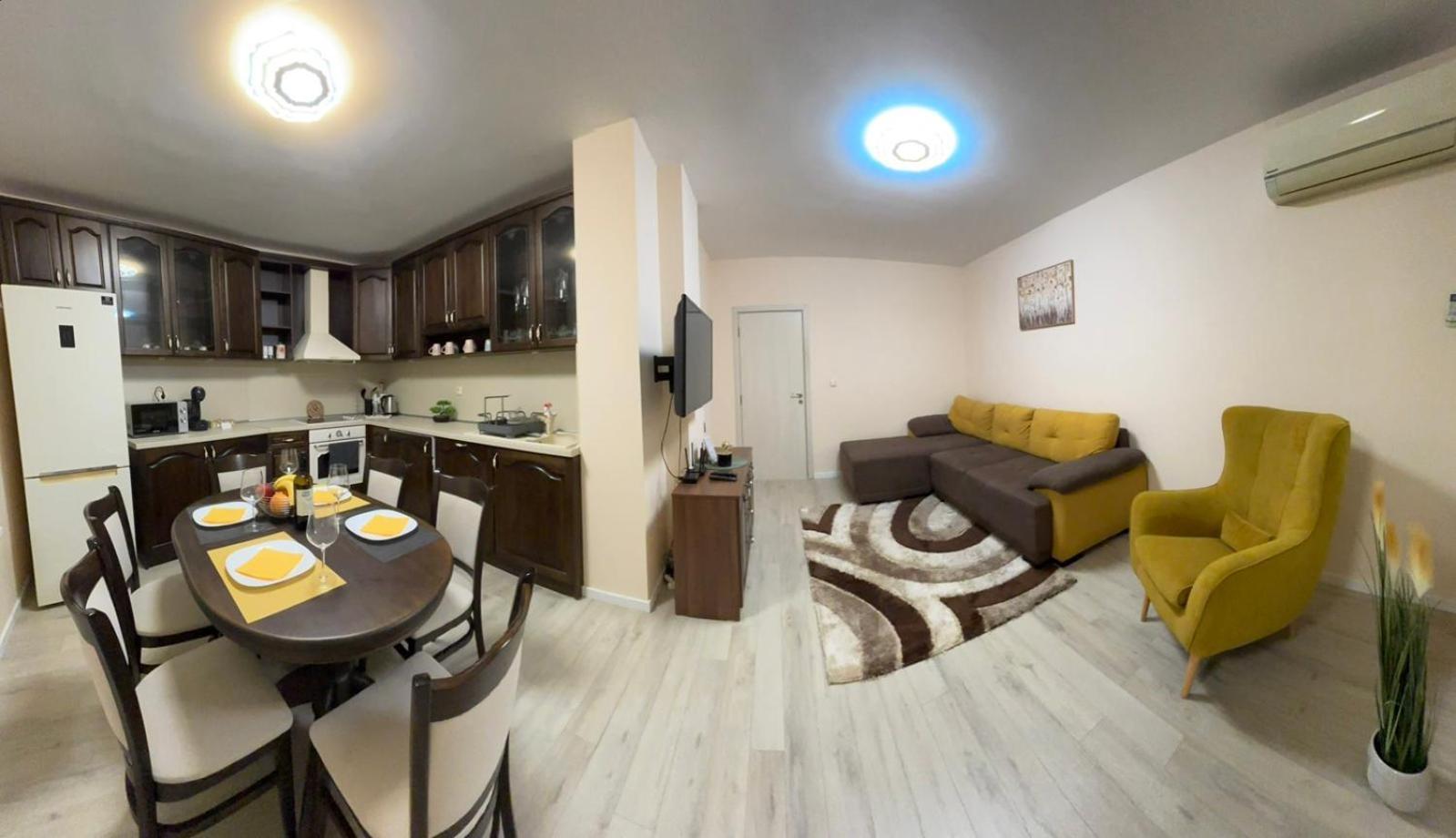 Grand Apartment Bogoridi - Top Center Near To Sea And Sea Garden Burgas Esterno foto